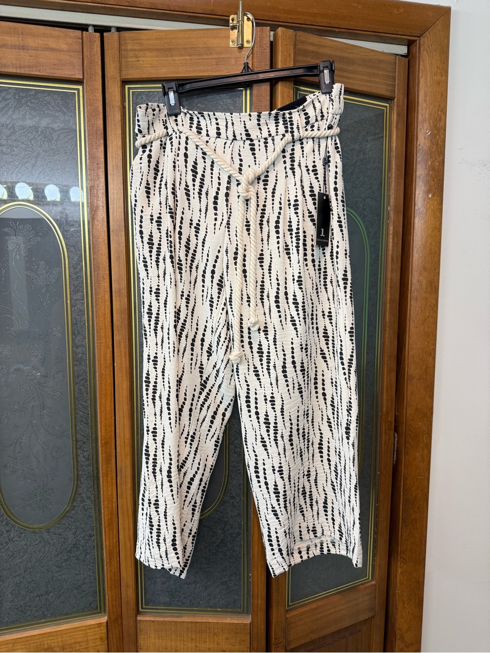 JULES&LEOPOLD LADIES PULL ON WIDE LEG CROPPED PANTS, BRAND NEW